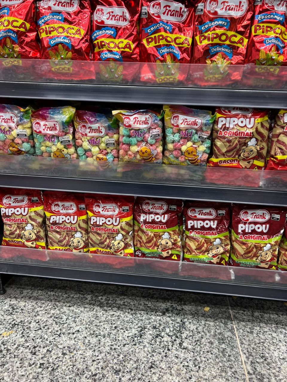 Ouro de Minas exposta em ponto de venda 3